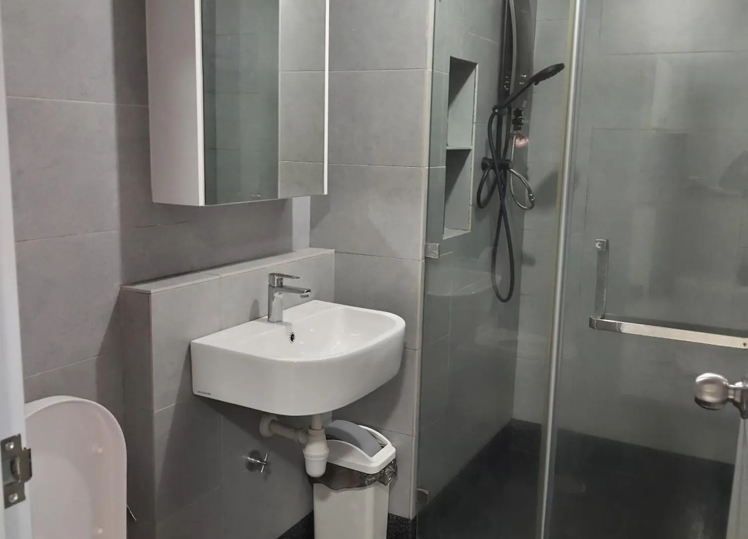 Jq Premier Suites T1 L07 - Kk Town Kota Kinabalu Malaysia